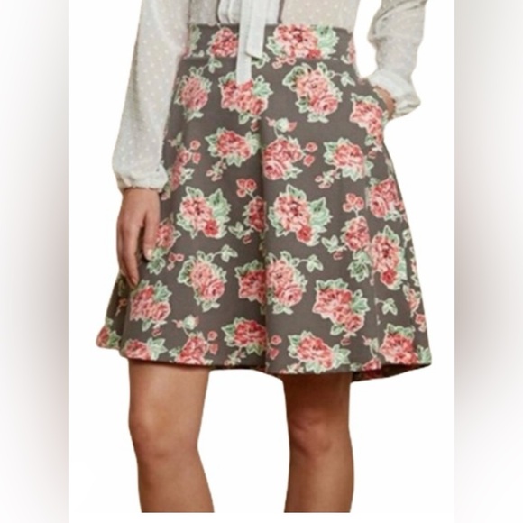 Matilda Jane Dresses & Skirts - Matilda Jane Floral Cheryl Skater Flare Skirt With Pockets Size Large